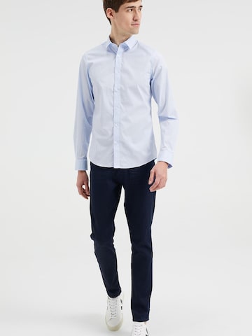 WE Fashion Slim fit Button Up Shirt in Blue