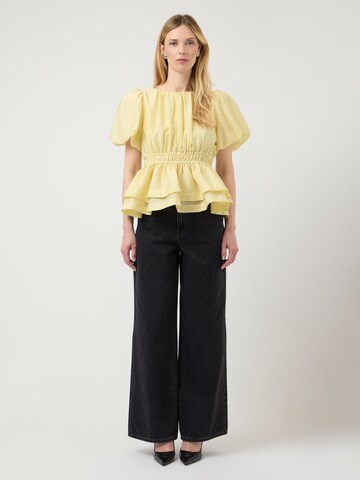 YAS Blouse in Yellow