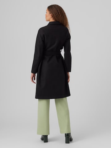 VERO MODA Between-Seasons Coat 'FORTUNEAYA' in Black