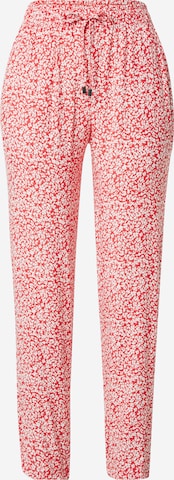 Pantaloni de la Sublevel pe roșu: față