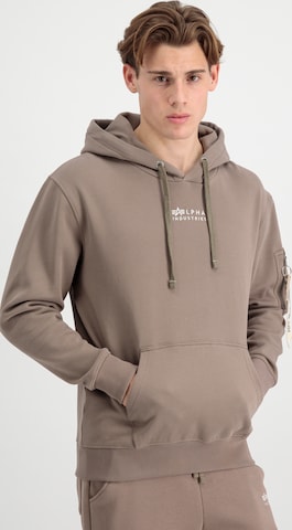 ALPHA INDUSTRIES Sweatshirt in Brown