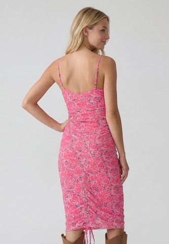IZIA Dress in Pink
