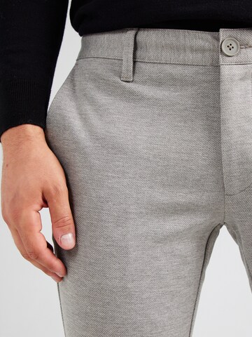 Only & Sons Slimfit Chinohose 'ONSMark' in Grau