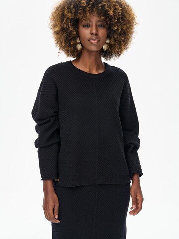Blue Shadow Sweater in Black