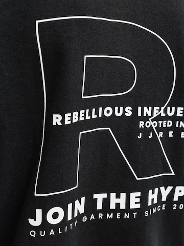 JJ Rebel Суичър 'JREBZAKI' в черно