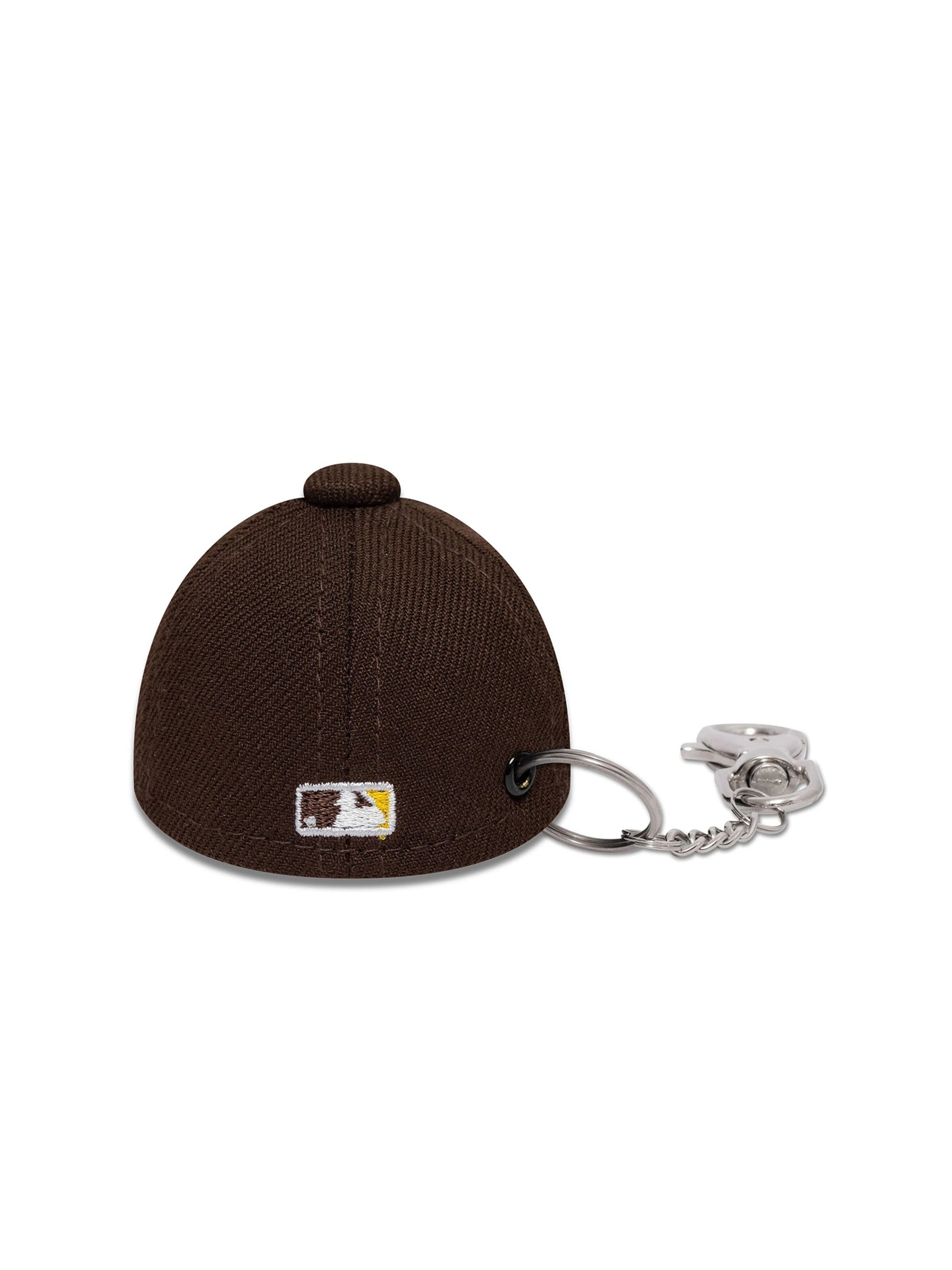 NEW ERA Key Ring 'Mini Cap' in Brown