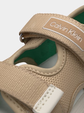 Calvin Klein Jeans - Zapatos abiertos 'CARL' en beige