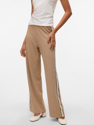VERO MODA Wide leg Trousers 'VMBerlin' in Beige