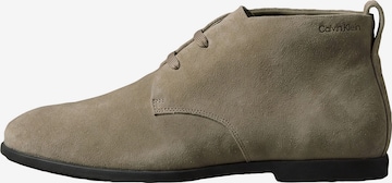 Chukka Boots Calvin Klein en vert : devant