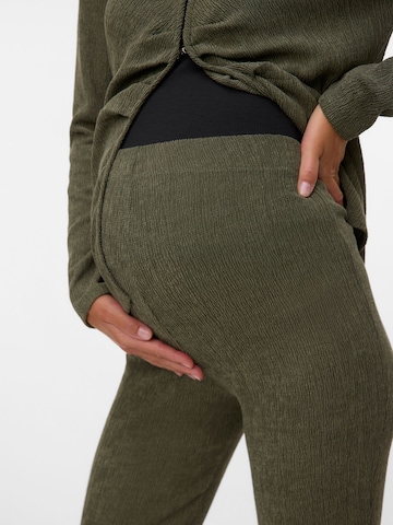 MAMALICIOUS - regular Pantalón en verde