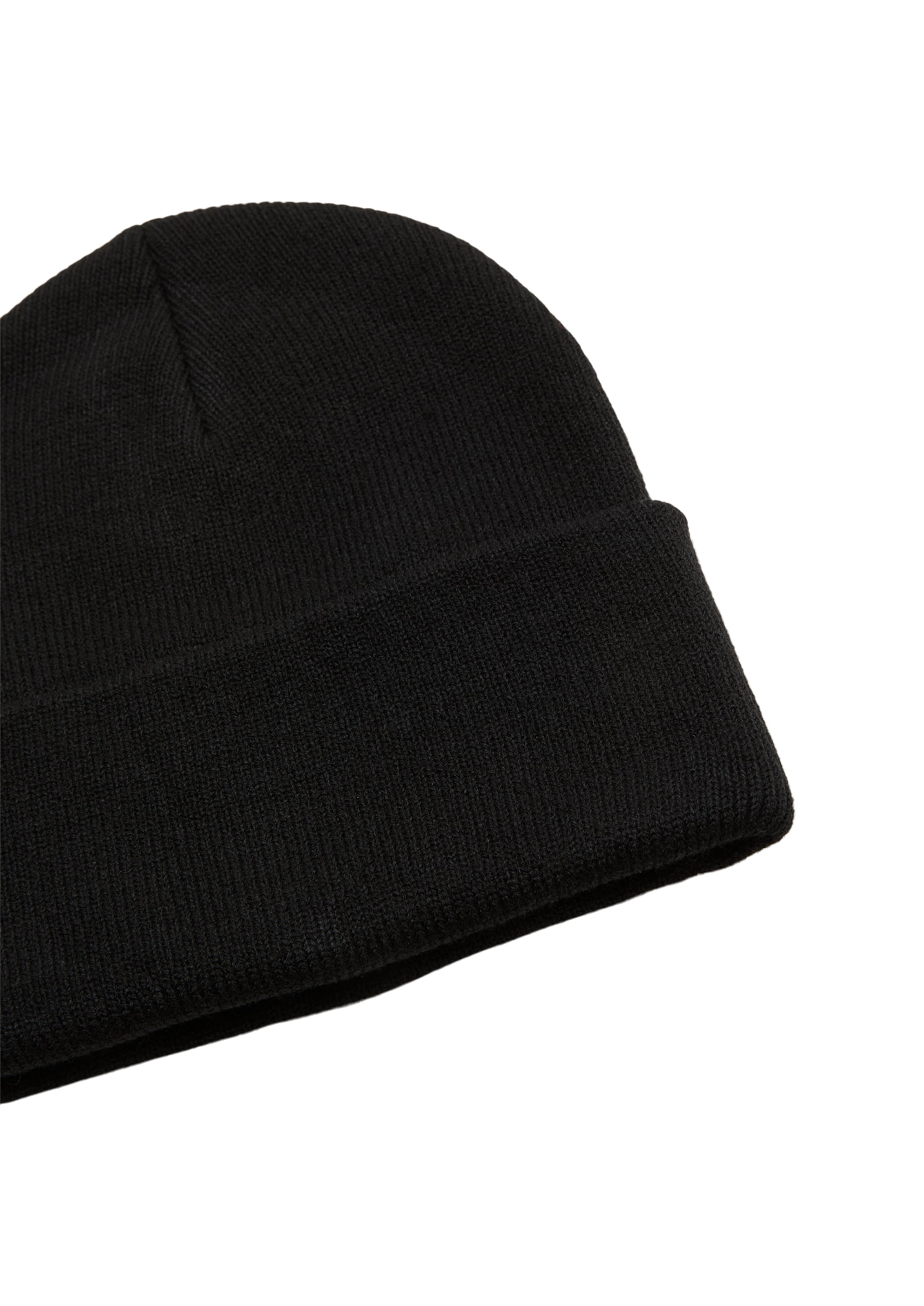 s.Oliver Beanie in Black