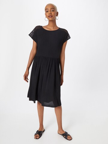 VERO MODA Kleid 'Nancy' in Schwarz: predná strana