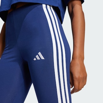 ADIDAS SPORTSWEAR Skinny Παντελόνι φόρμας 'Essentials' σε μπλε