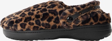 CrocsKlompe 'Classic Unfurgettable' - smeđa boja: prednji dio