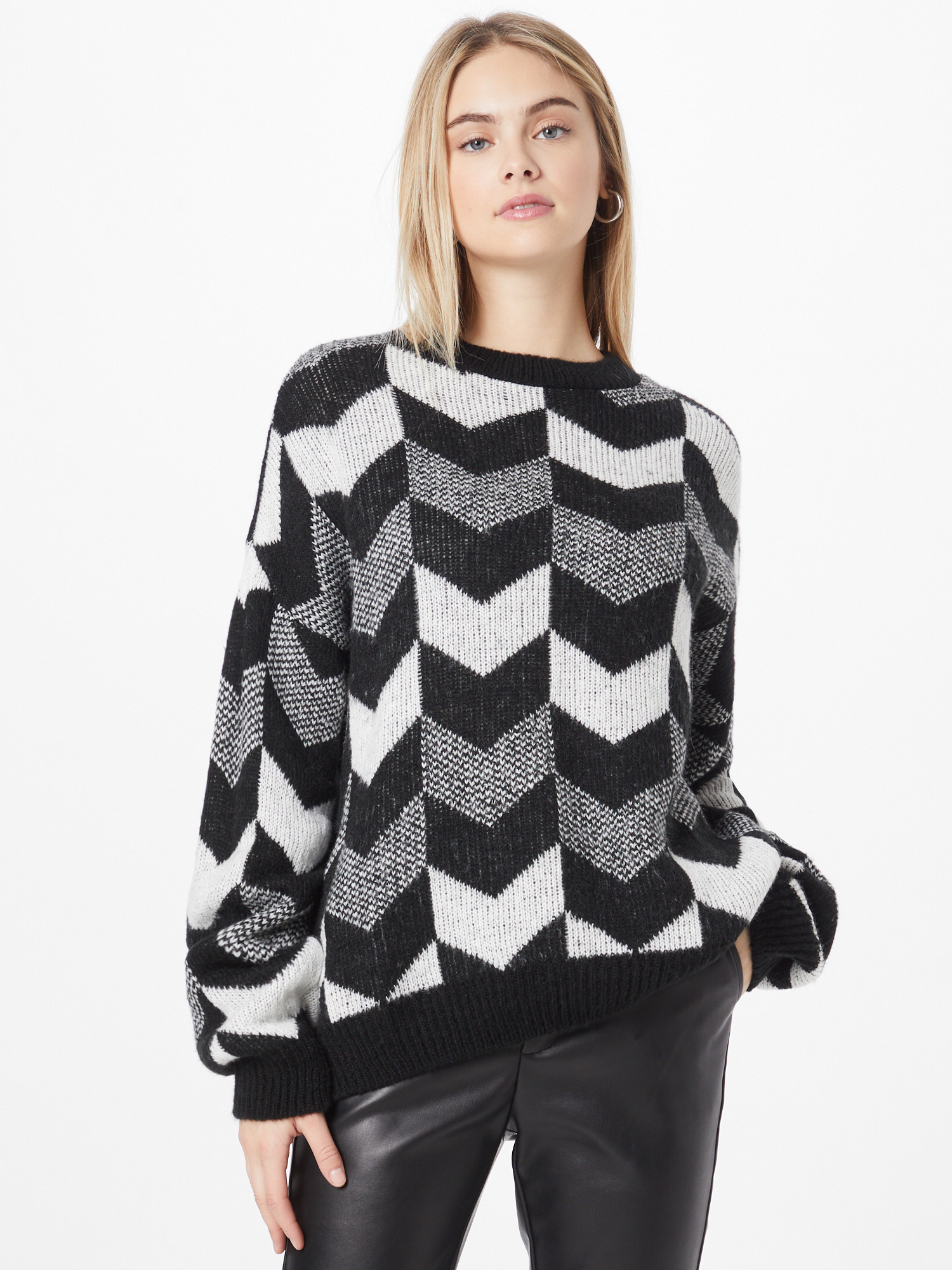 Odzież Plus size In The Style Sweter LORNA w kolorze Czarnym 