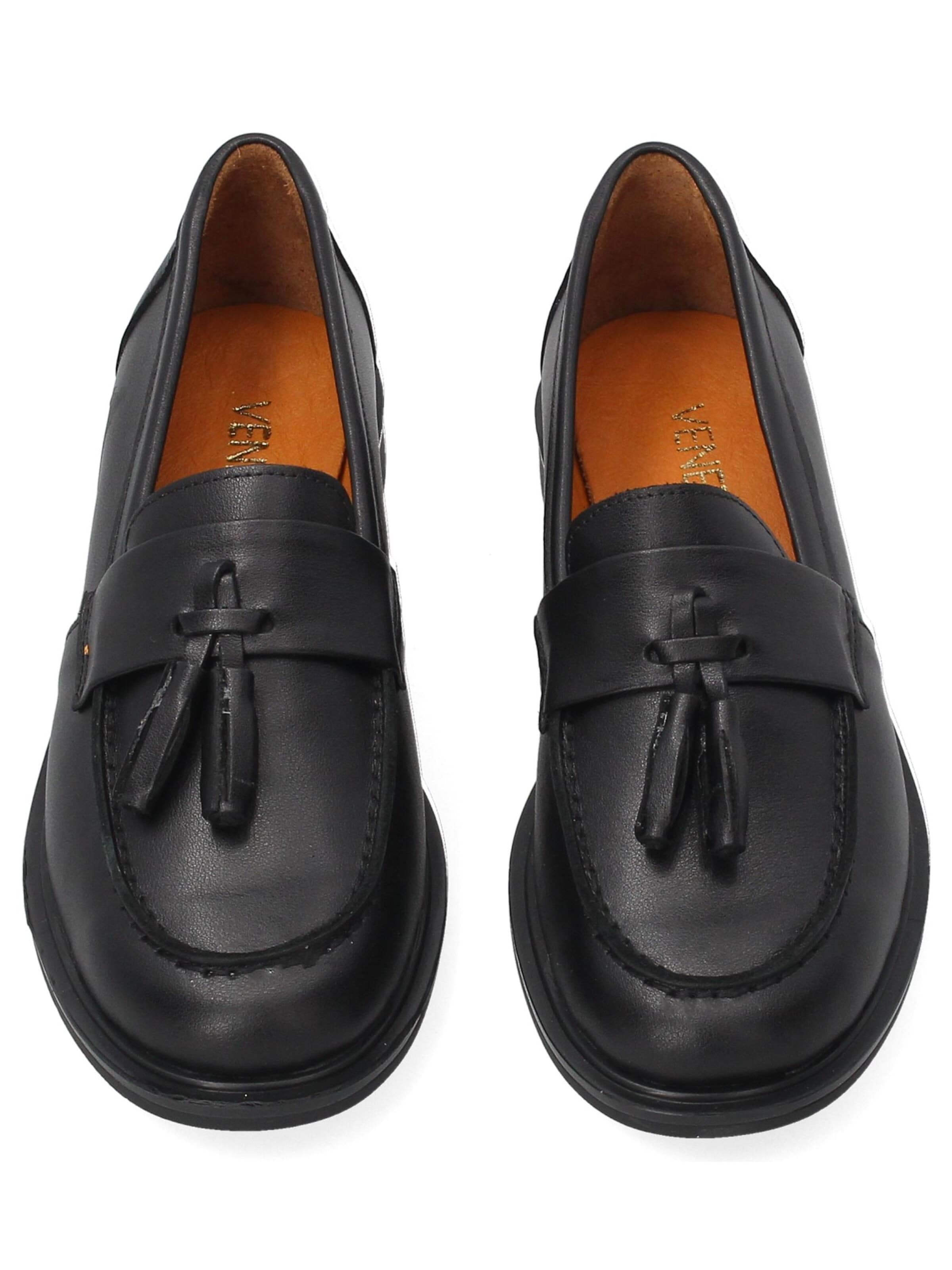 VENEZIA Classic Flats in Black