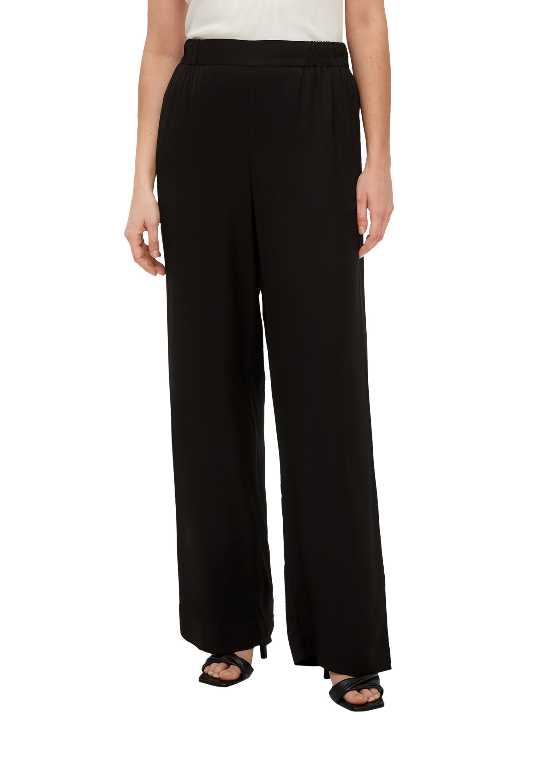 s.Oliver BLACK LABEL Wide leg Broek in Zwart: voorkant