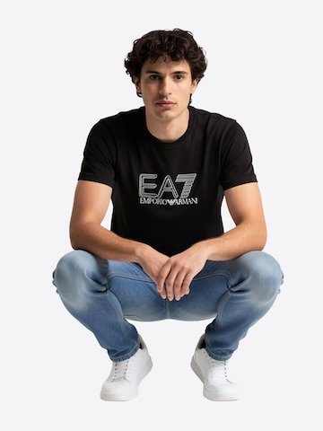 Maglietta '7M001307U0002' di EA7 Emporio Armani in nero