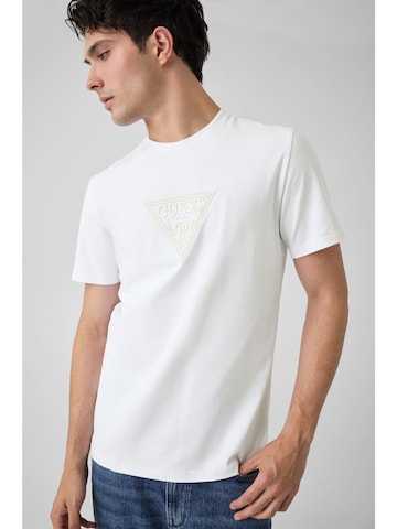 GUESS T-Shirt in Weiß