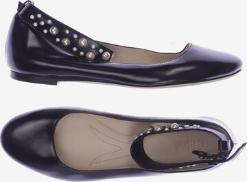 Chloé Flats & Loafers in 37,5 in Black: front