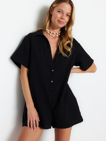 Trendyol - Jumpsuit en negro: frente