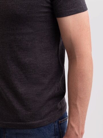 CASH-MERE.CH Shirt in Grey