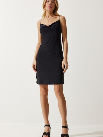 Happiness İstanbul Šaty - Čierna