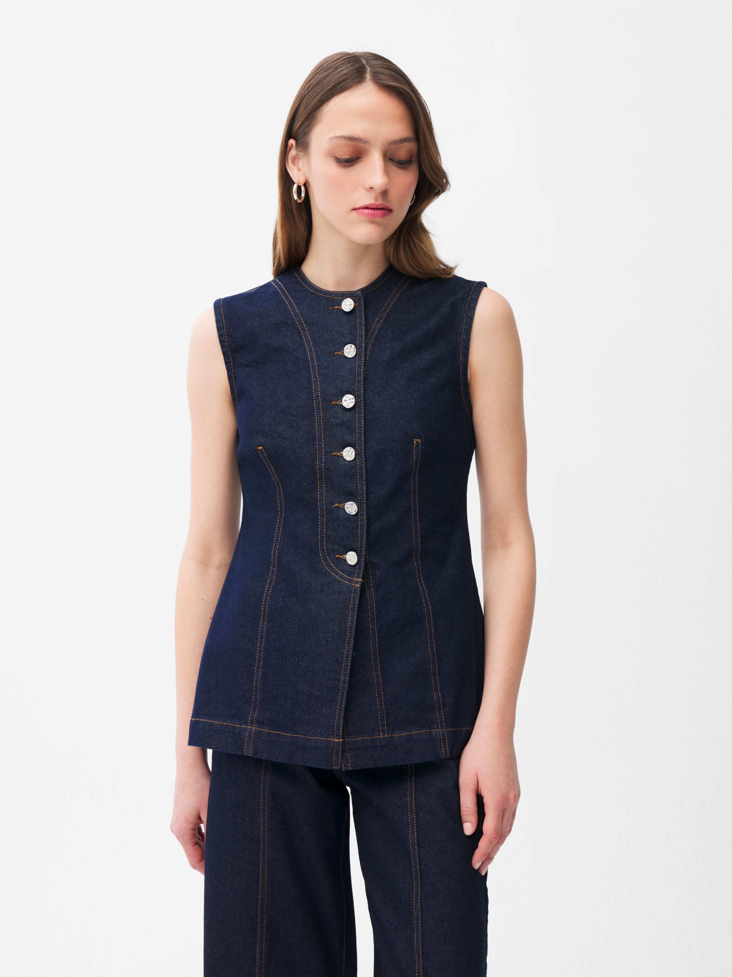 adl Vest in Blue