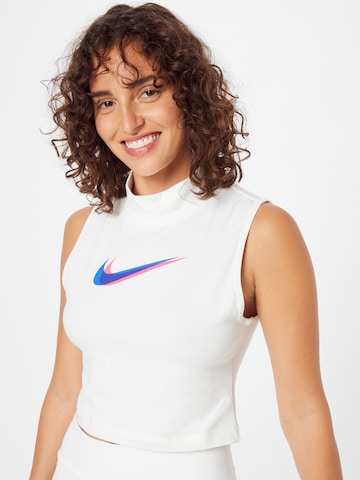 Nike Sportswear Toppi värissä valkoinen: edessä