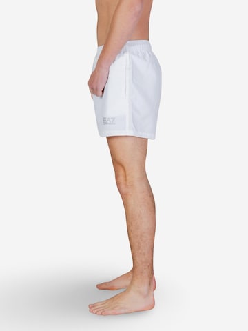 Pantaloncini da bagno '7M001677 AF13019' di EA7 Emporio Armani in bianco