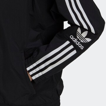 ADIDAS ORIGINALS Between-season jacket 'Adicolor Classics Lock-Up' in Black