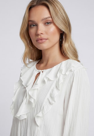 faina - Blusa en blanco
