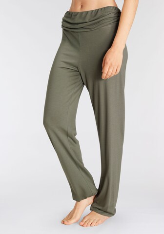 BUFFALO Tapered Bukser i grøn: forside