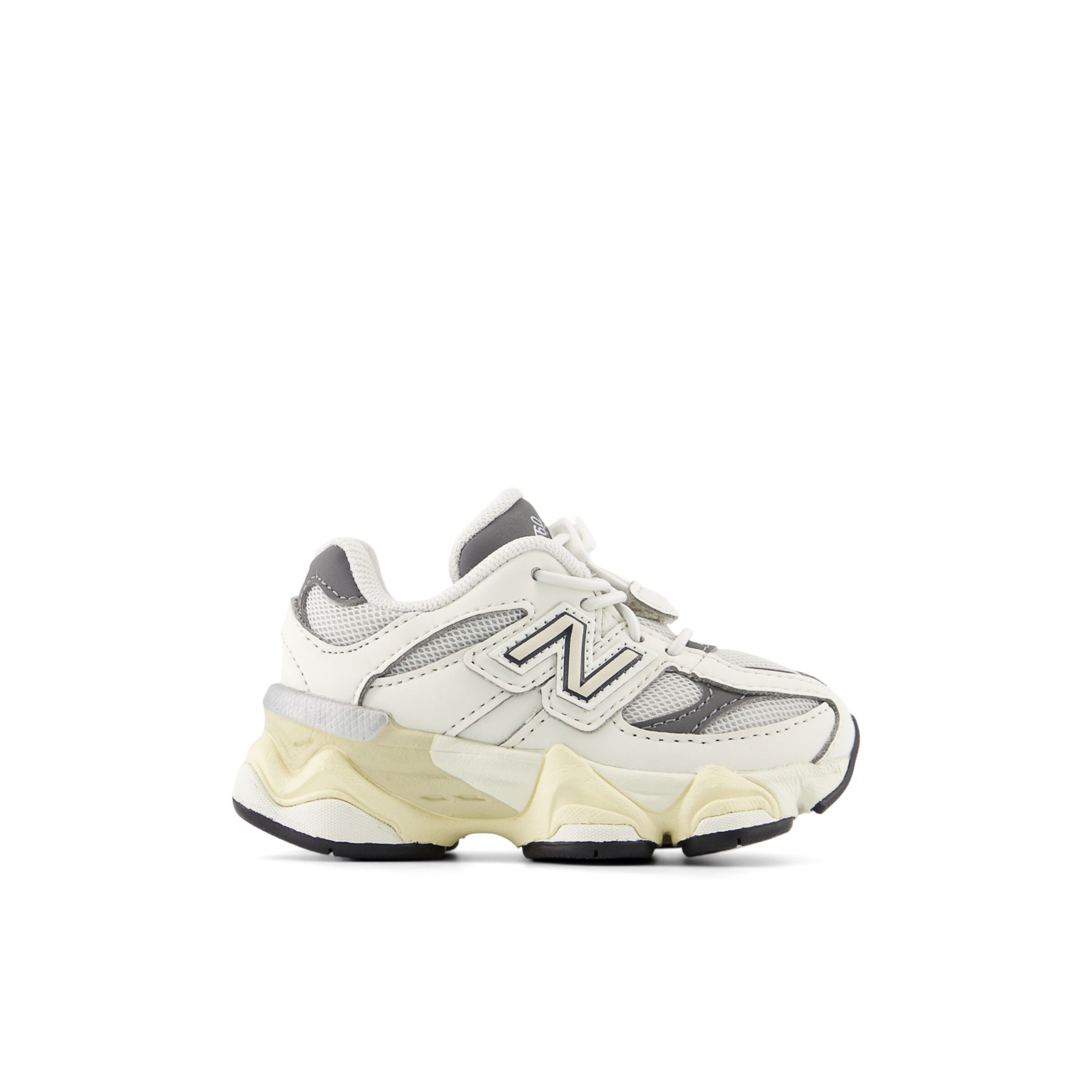 new balance '9060'. in Weiß