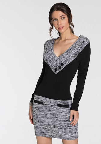 MELROSE Knitted dress in Grey: front