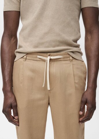 MANGO MAN Regular Pleat-Front Pants 'Romelino' in Beige