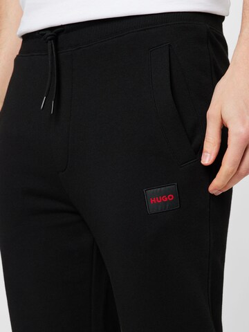 Effilé Pantalon 'Doak' HUGO en noir