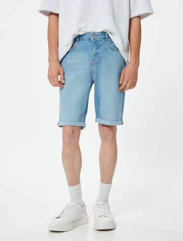Koton Regular Jeans in Blue: front