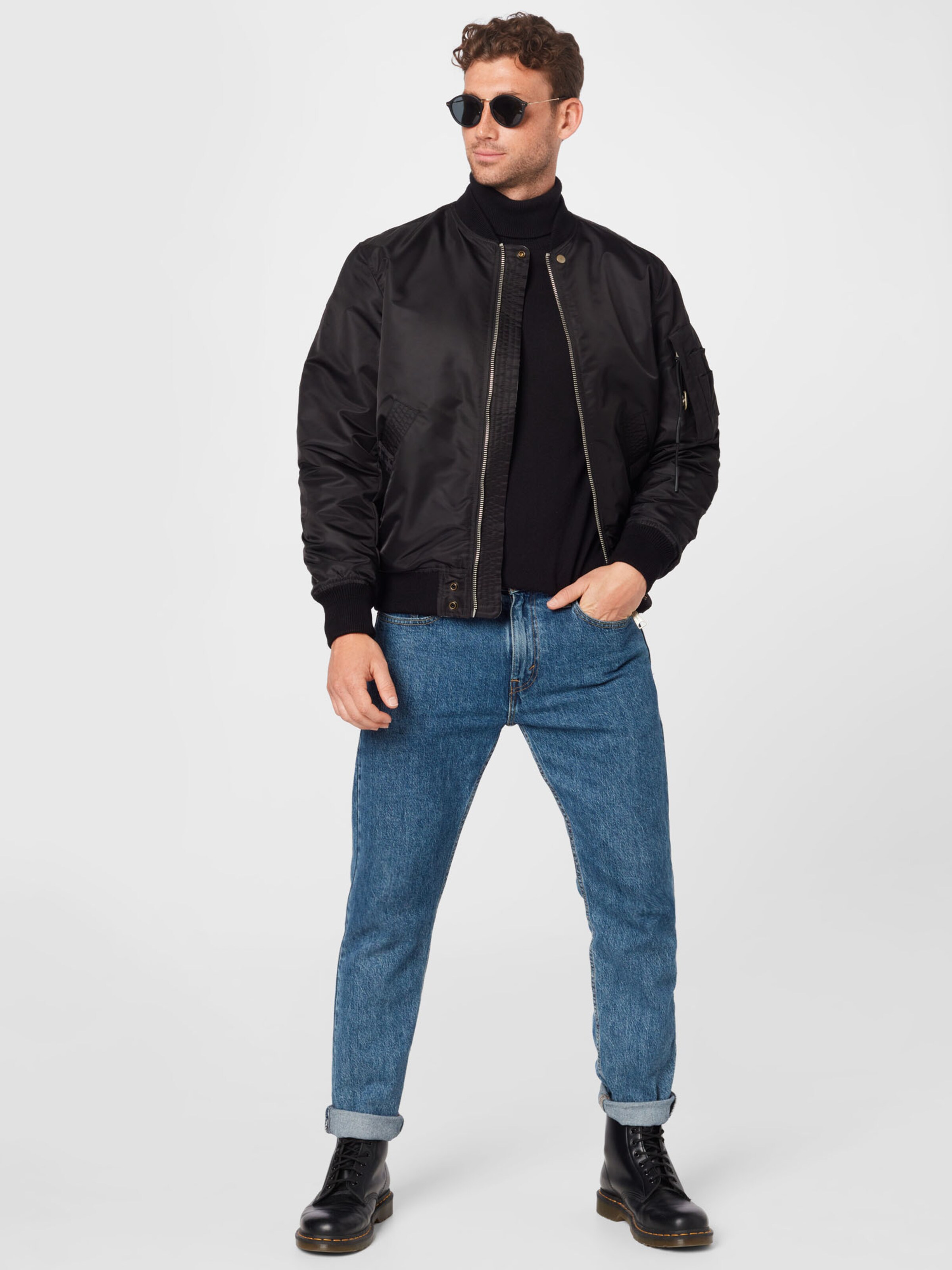 Männer Jacken DIESEL Jacke 'ROSS' in Schwarz - GZ20433 Männer Jacken DIESEL Jacke 'ROSS' in Schwarz - GZ20433