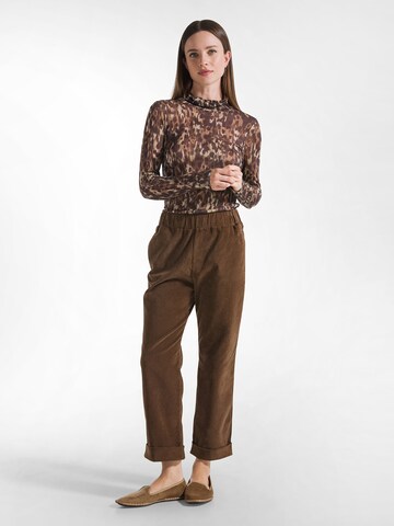 DEHA Slim fit Pants in Brown: front