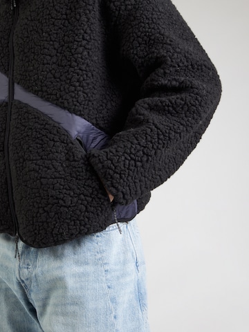 Veste mi-saison A Cold Wall en noir