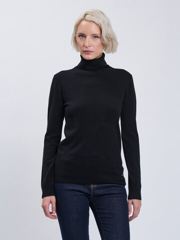 Influencer Sweater in Black: front