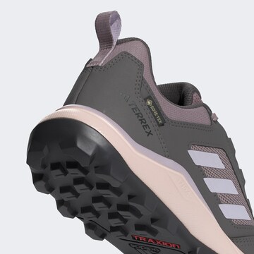 ADIDAS TERREX Laufschuh 'Tracerocker 2.0' in Grau
