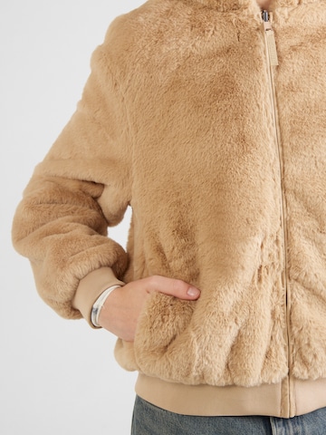 Veste mi-saison s.Oliver en marron