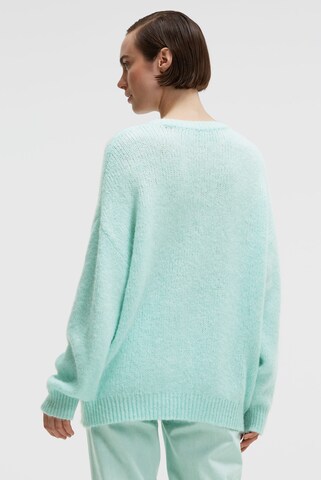 SENSES.THE LABEL Sweater in Green