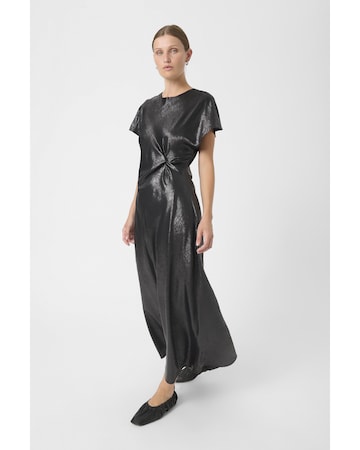 SOAKED IN LUXURY Jurk 'Mirmir' in Zwart