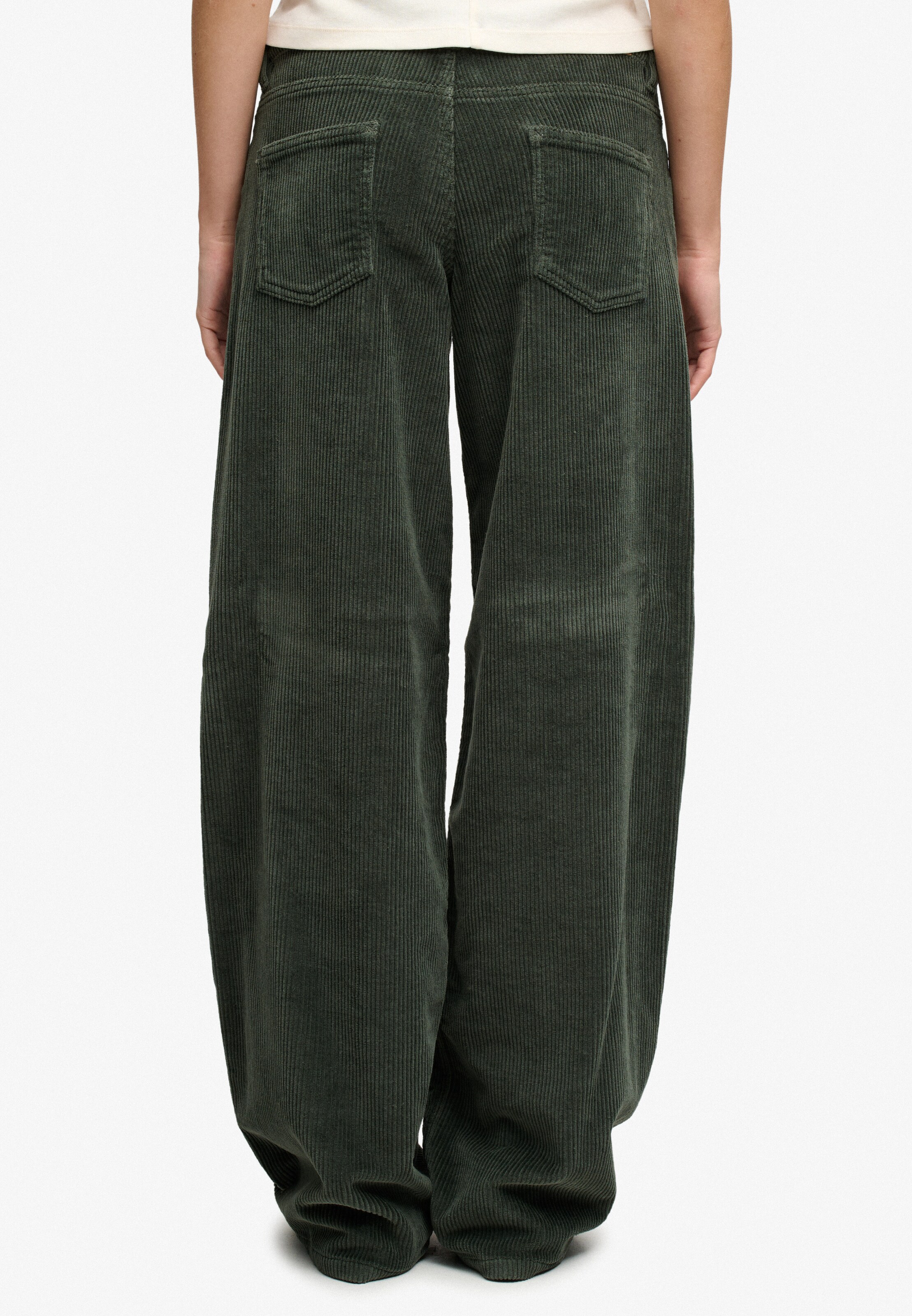 Baggy Pantalon 'Jumbo' Superdry & Co en vert