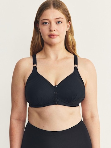 Soutien-gorge C&City en noir : devant