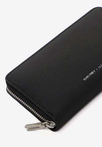 Suri Frey Wallet 'SURI FREY X ALEXANDER' in Black