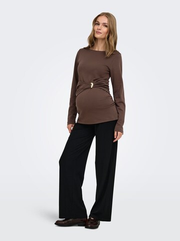 T-shirt 'OLMEVALYN' Only Maternity en marron